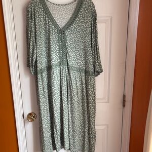 Sonoma Green Dolman Sleeve V-Neck Sundress